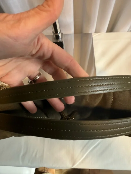 YSL Loulou puffer in suede - Picture 7 of 12